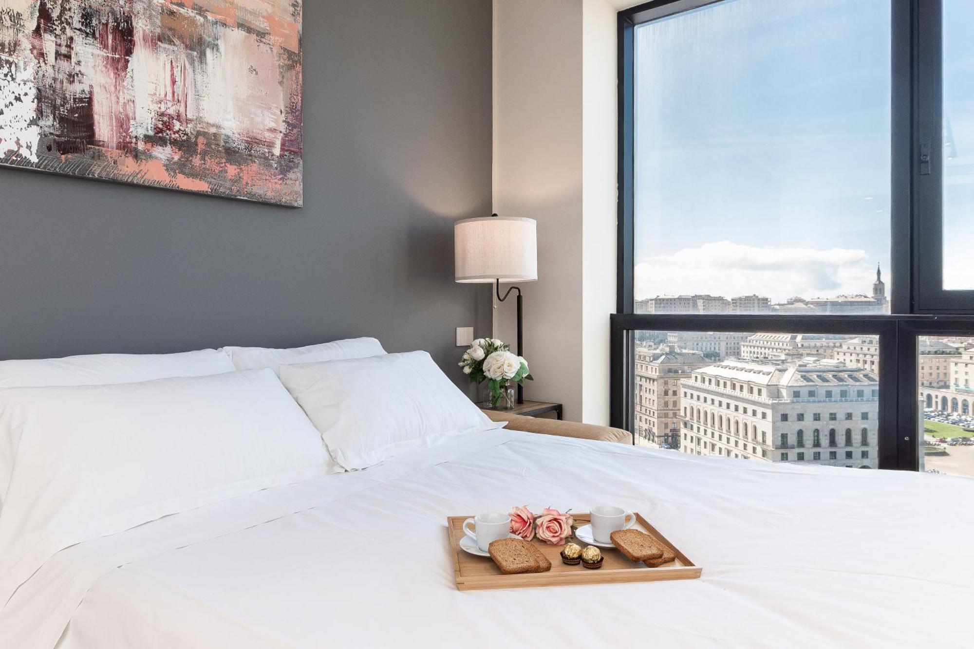 Free Parking In Luxury Suite With City View - Steps To Brignole Train Station Génova Exterior foto